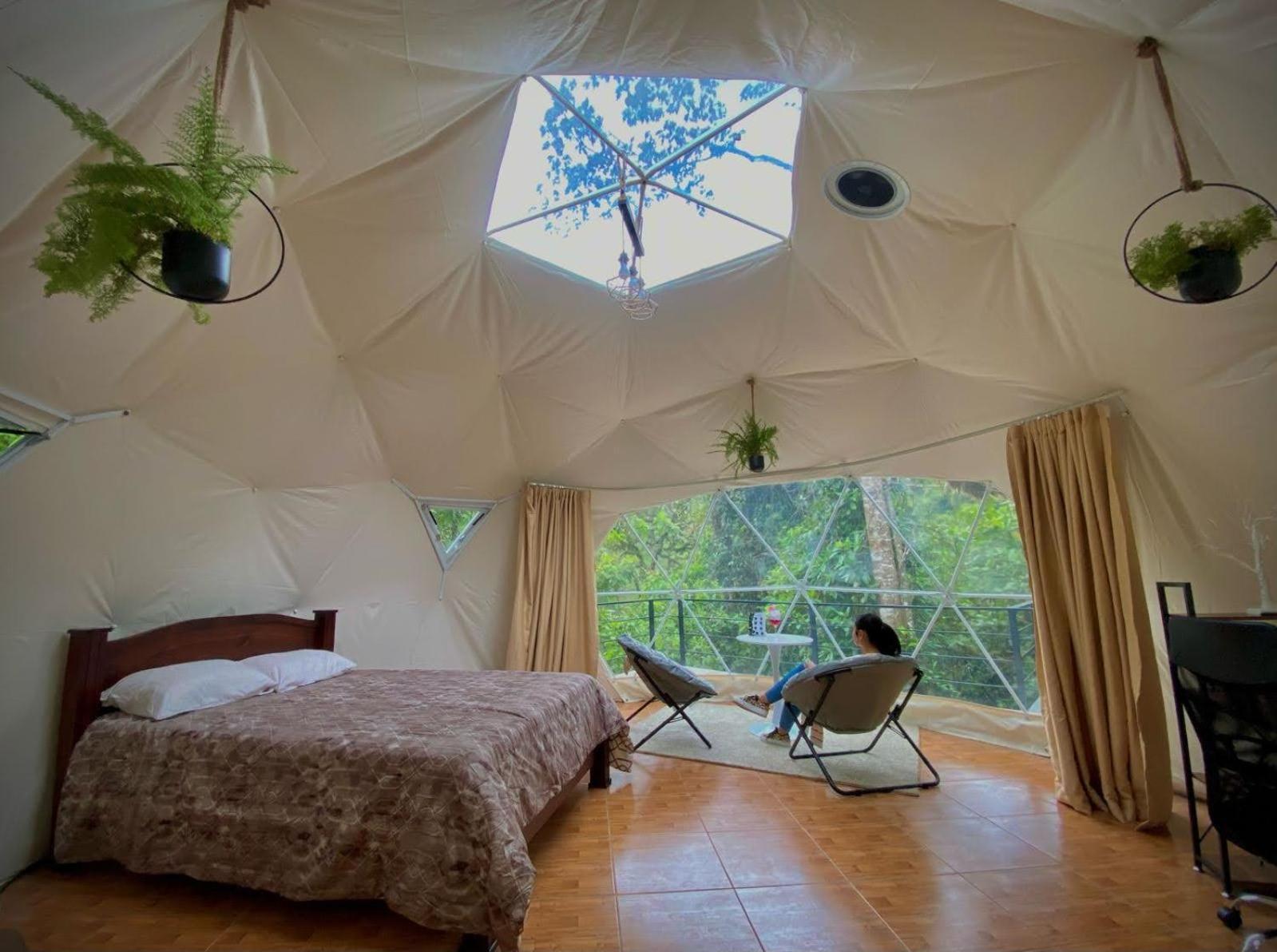 Hotel Rivel - Restaurant & Nature Retreat Туриалба Екстериор снимка