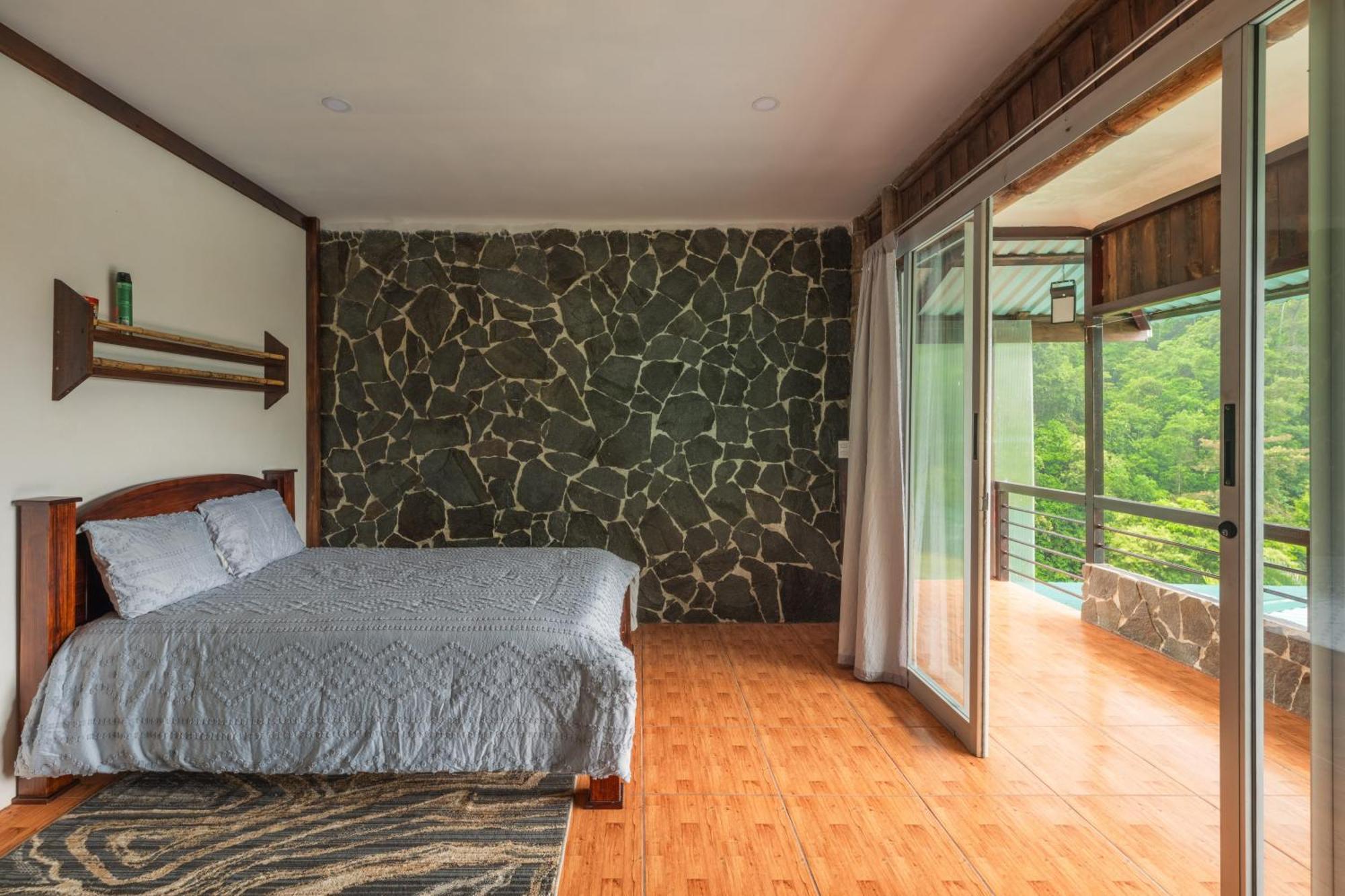 Hotel Rivel - Restaurant & Nature Retreat Туриалба Екстериор снимка