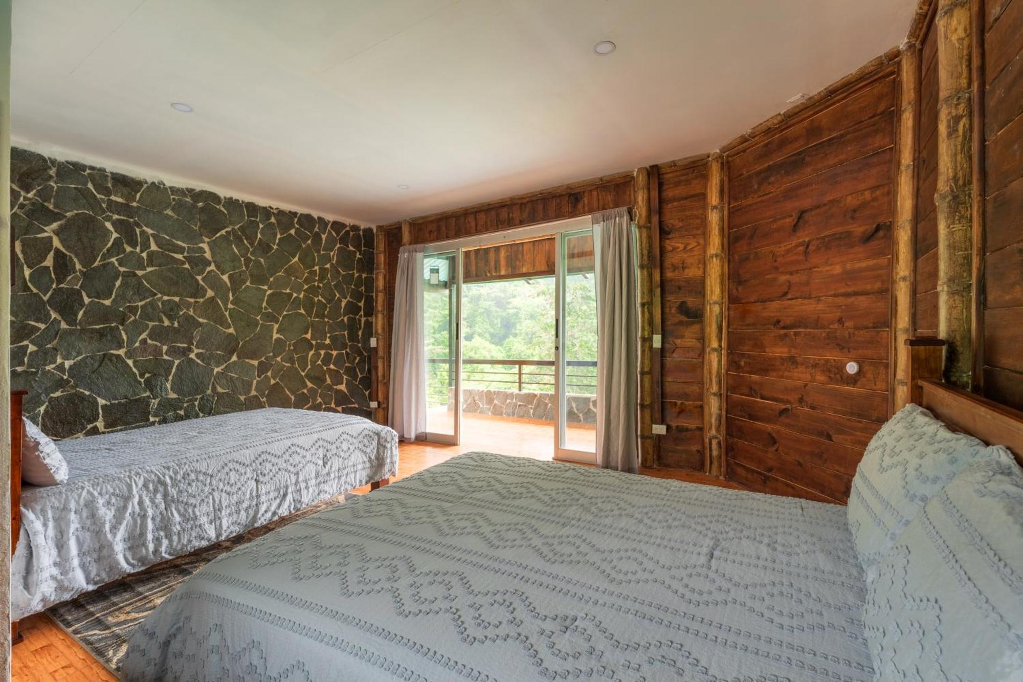 Hotel Rivel - Restaurant & Nature Retreat Туриалба Екстериор снимка