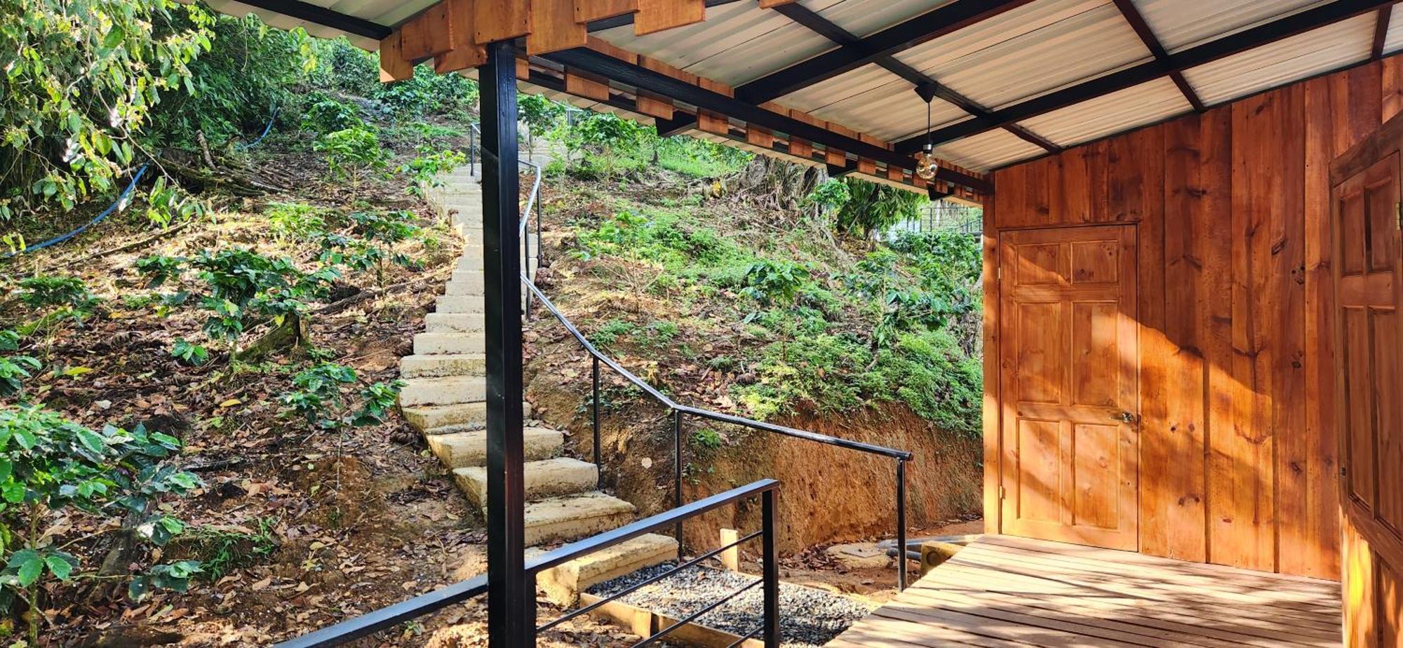 Hotel Rivel - Restaurant & Nature Retreat Туриалба Екстериор снимка
